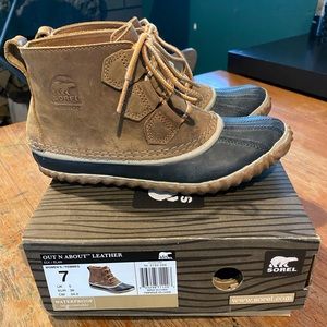 EUC Sorel out n about boots